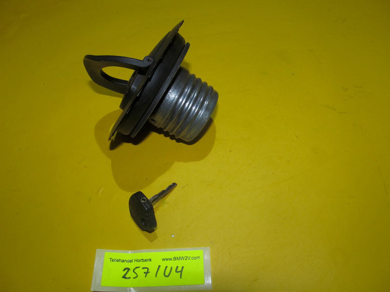 BMW R100 R80 R65 R45 Tankdeckel Kunststoff mit Schließzylinder 2307168 fuel cap