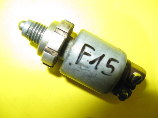 Schalter Bremslicht Bremslichtschalter BMW R50 R60 R75 R90 /5 /6 brake switch